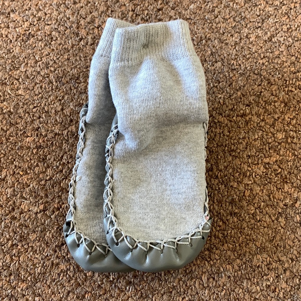 NWT - Hannah Anderson mica sans size 5-7